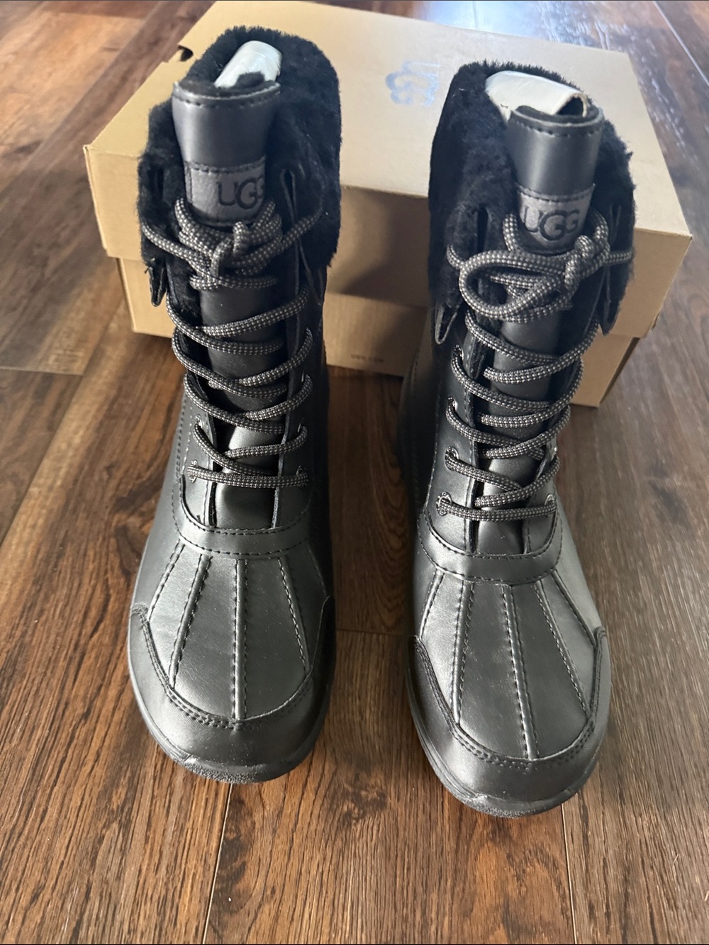 UGG Kids Black Lace-Up Faux-Fur Cuffed Winter Boots